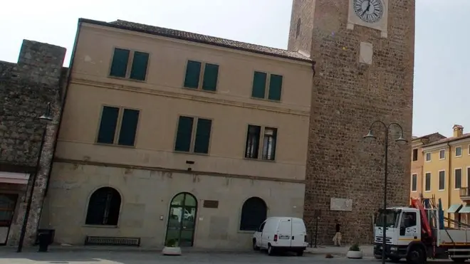 Belluco Termine del restaur odella torre civica a Monselice. ph. Zangirolami