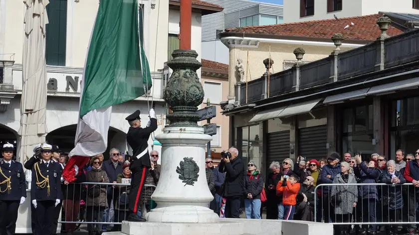 Il 25 aprile a Mestre in piazza Ferretto