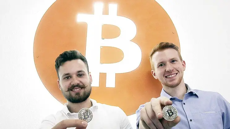 MARIAN - AGENZIA BIANCHI - PADOVA - BANCA BITCOIN.