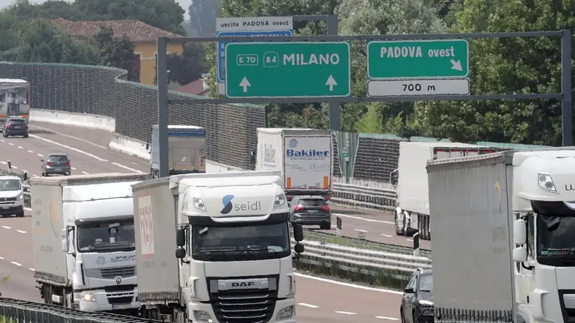 TOME' - AGENZIA BIANCHI - PADOVA - INCIDENTE PADOVA OVEST