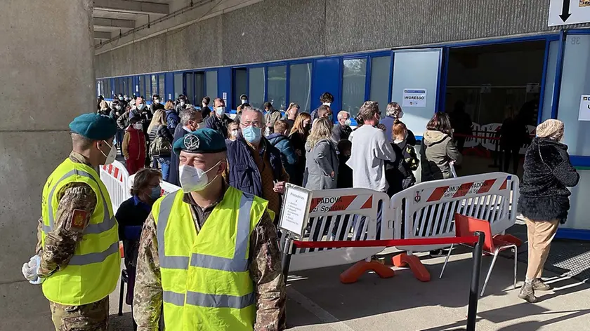 TOME -AGENZIA BIANCHI-PADOVA - ESERCITO AL PUNTO TAMPONI ALL’EUGANEO