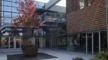 LE TORRI. Il centro commerciale giovedì mattina apre i battenti