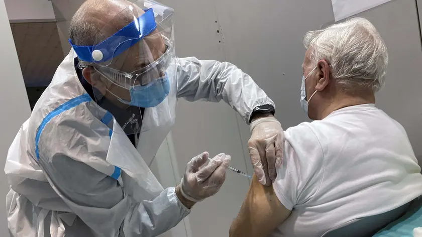 TOME -AGENZIA BIANCHI-PADOVA - VACCINI IN FIERA.