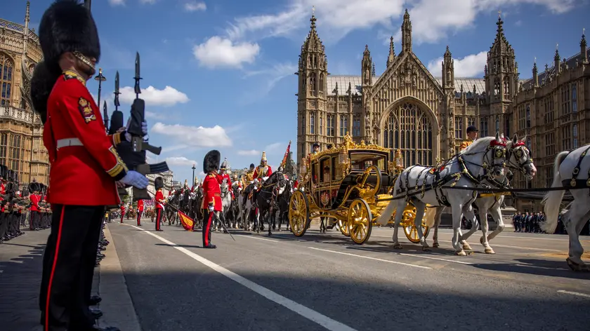 epa11483684 A handout photo made available by the Ministry of Defence (MOD) of the King’s carriage escorted by The Sovereign's Escort of The Household Cavalry Mounted Regiment as he arrives at Westminster Palace, during the State Opening of Parliament in London, Britain, 17 July 2024. King Charles III delivered the King's Speech at Parliament to announce British Prime Minister Sir Starmer's plans for Britain. EPA/SERGEANT ROB KANE / MOD HANDOUT MANDATORY CREDIT: MOD/CROWN COPYRIGHTHANDOUT EDITORIAL USE ONLY/NO SALES