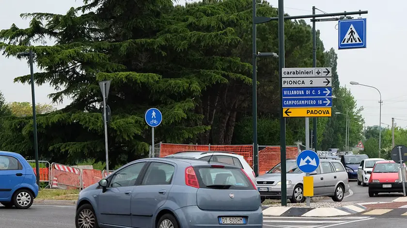 POLETTO-FOTOPIRAN-VIGONZA CODE ROTATORIA VIA ARRIGONI-MARCONO-BONAVENTURA DA PERAGA PER CHIUSURA PROVINCIALE