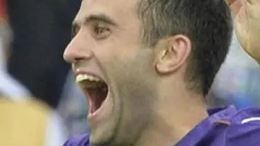 Italian forward of Fiorentina, Giuseppe Rossi (R), jubilates after scoring a goal during the Italian Serie A soccer match ACF Fiorentina vs Juventus FC at Artemio Franchi stadium in Florence, Italy, 20 October 2013..ANSA/MAURIZIO DEGL'INNOCENTI