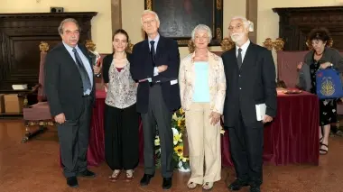 PREMIATI. I vincitori. Sotto, il pubblico alla cerimonia