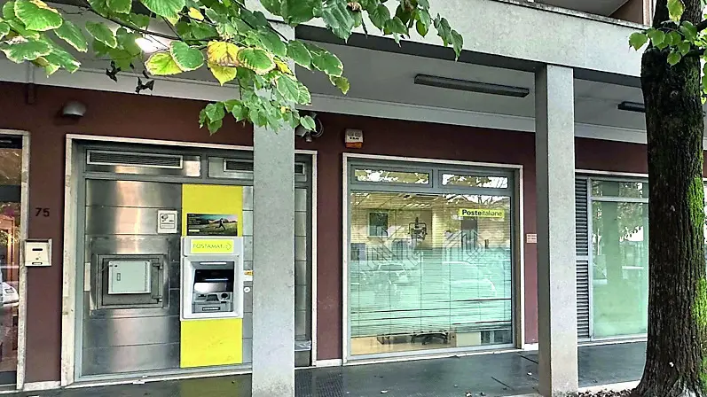 L’ufficio postale al Bassanello, uno dei quattro in città che saranno chiusi