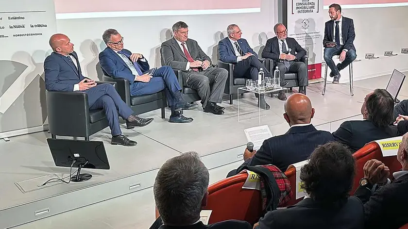 Da destra, Marco Gottardo, Mauro Sbroggiò, Roberto Tosetto, Alberto Scuttari, Antonio Santocono e Claudio Malfitano
