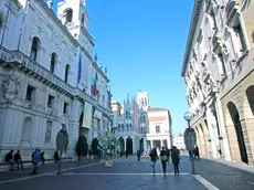 BARON - AGENZIA BIANCHI - PADOVA - PALAZZO COMUNE E DEL BO