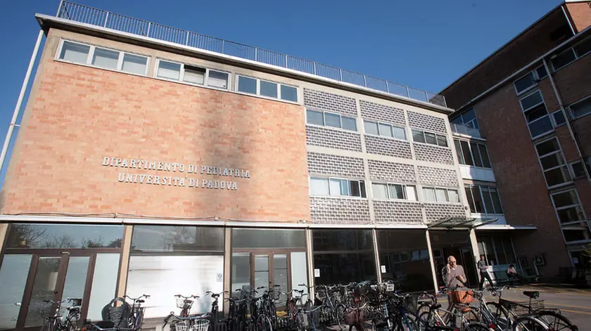 BARON - AGENZIA BIANCHI - PADOVA - DIPARTIMENTO DI PEDIATRIA