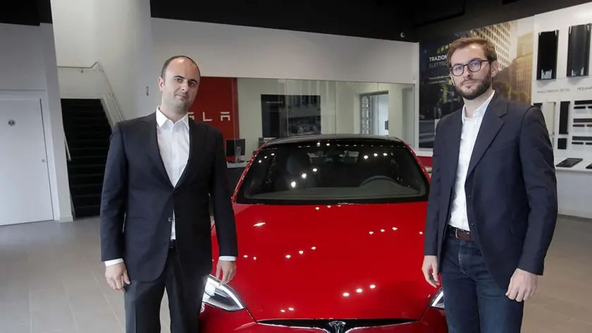 MARIAN - AGENZIA BIANCHI - PADOVA - APERTURA TESLA STORE. DA SX: LUCA SACCOMANI, CHRALES DELAVILLE