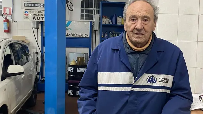 BELLOTTO-AGENZIA BIANCHI- BOMBOLA ESPLOSA AUTOFFICINA BENVOLUTI. LORENZO BENVOLUTI
