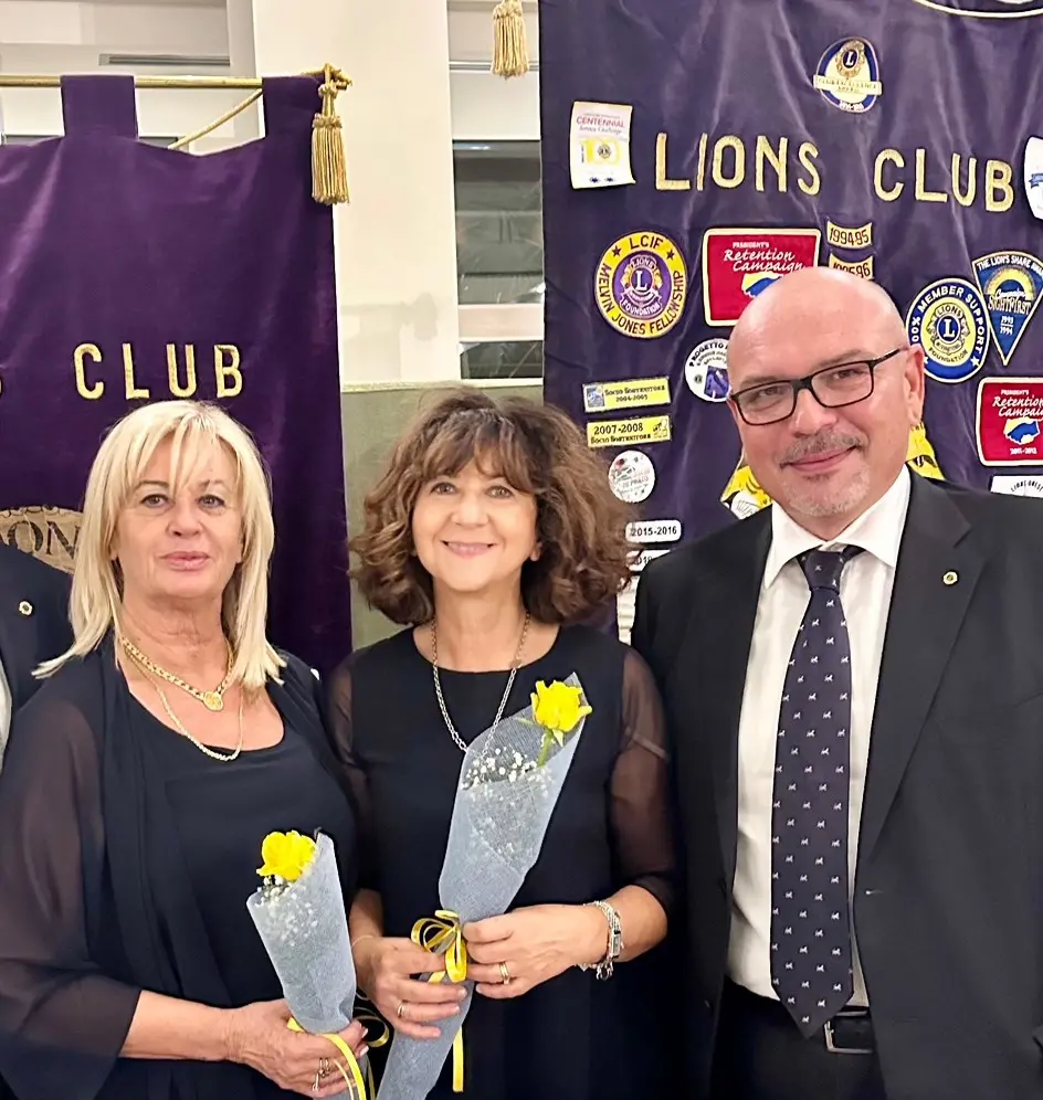 I presidenti dei tre Lions Club uniti per la raccolta fondi: Emanuela Barbiero (Padova Ruzzante Rubianus), Sabrina Talarico (Padova Jappelli), Salvatore Basile (Padova Morgagni)