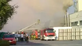 L’INCENDIO. I vigili del fuoco in azione alla «Valente» di Reschigliano