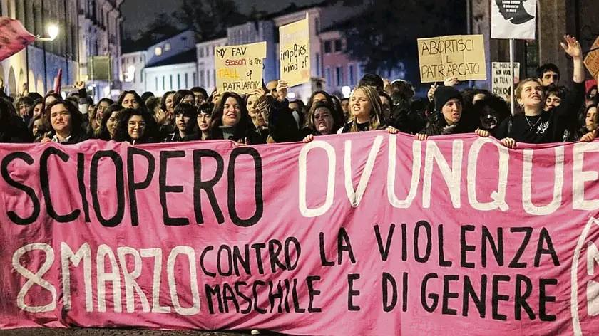 La manifestazione di Non Una di Meno in occasione della giornata dell’8 marzo