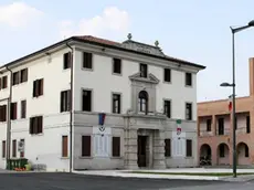 La freccia indica la telecamera Videosorveglianza Comune Vigonza BELLUCO