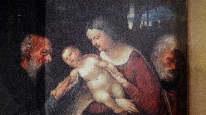 Sant'Urbano, frazione di Balduina, 04 Ago 13.Furto di una tela preziosa del Tiepolo. Nella foto: una riproduzione su carta attraverso il vetro corazzato della teca, riproducente il quadro rubato.ph. Zangirolami...Ph. Zangirolami