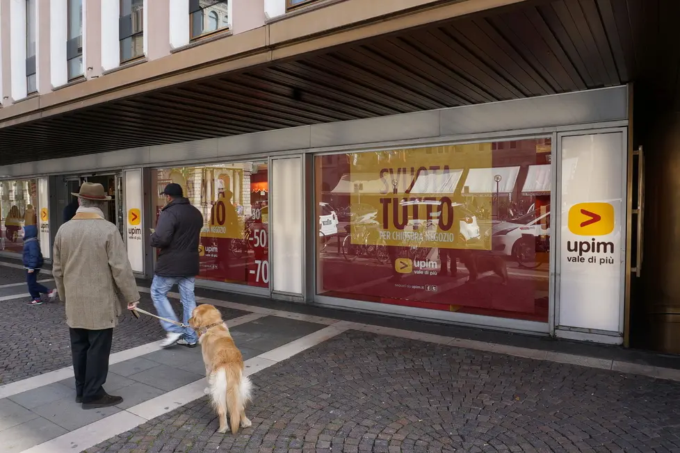 UPIM IN PIAZZA GARIBALDI CHIUDE PER AFFITTO TROPPO ALTO