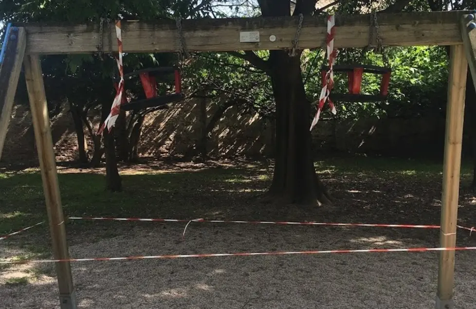 Le altalene al parco del Portello