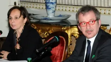 Il prefetto di Venezia Luciana Lamorgese e il ministro Roberto Maroni; a destra Federico Caner e Attilio Schneck