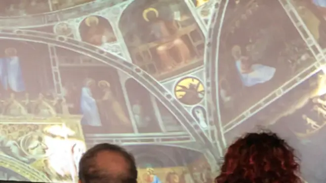 MALFITANO-AGENZIA BIANCHI-PADOVA-PRESENTAZIONE PROIEZIONE ALL'INTERNO DEL PALAZZO DELLA RAGIONE DEL VIDEO PER LA CANDIDATURA DI PADOVA IUS PICTA