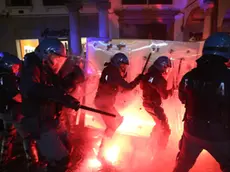 BARON-AGENZIA BIANCHI-PADOVA-CORTEI ANTIAGONISTI CENTRI SOCIALE E FORZA NUOVA