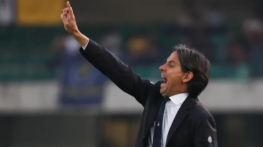 Inter's head coach Simone Inzaghi gestures during the Italian Serie A soccer match Hellas Verona vs FC Internazionale at Bentegodi stadium in Verona, Italy, 26 May 2024. ANSA/SIMONE VENEZIA