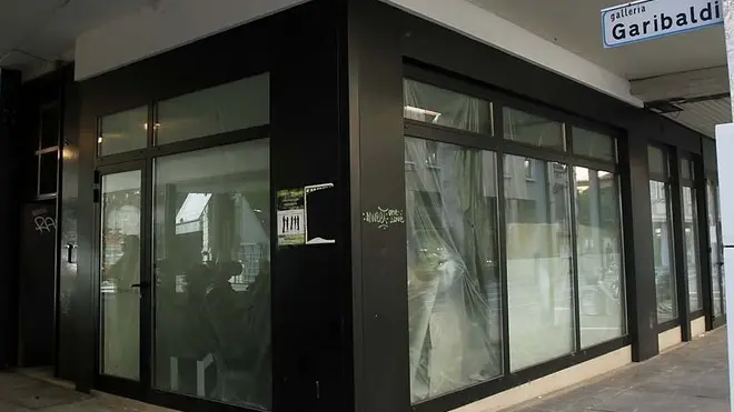 BARSOTTI - STORE CINESE GALLERIA GARIBALDI