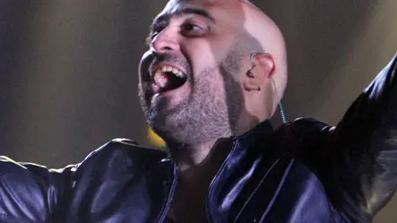 Un momento del concerto dei Negramaro, questa sera 04 ottobre 2011 al Palalottomatica di Roma. ANSA/ANGELO PALOMBINI