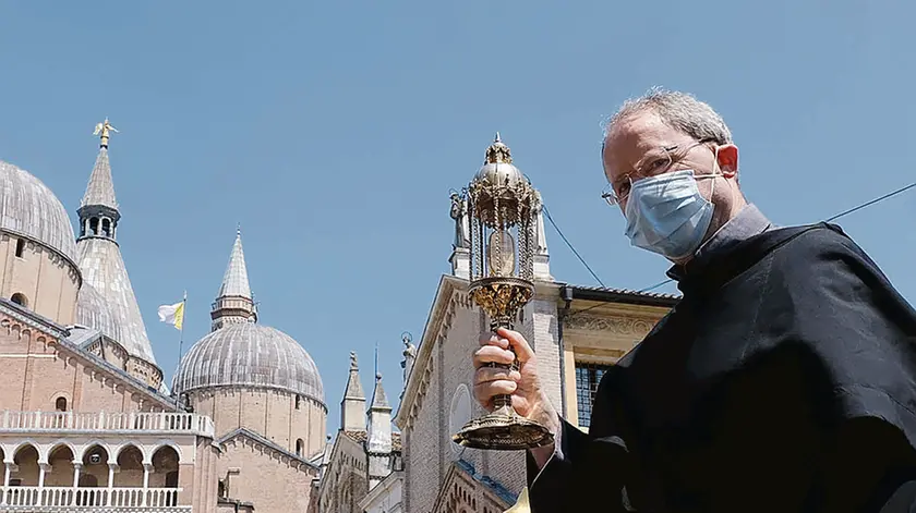 Il rettore in scadenza della Basilica del Santo, padre Oliviero Svanera