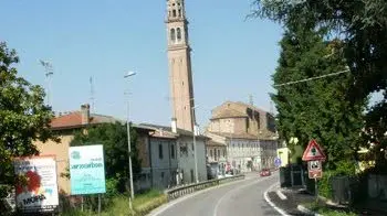IL «VISTA RED». Un sofisticato impianto semaforico simile a quello scelto da Saletto. Sopra: Sr10 a Saletto