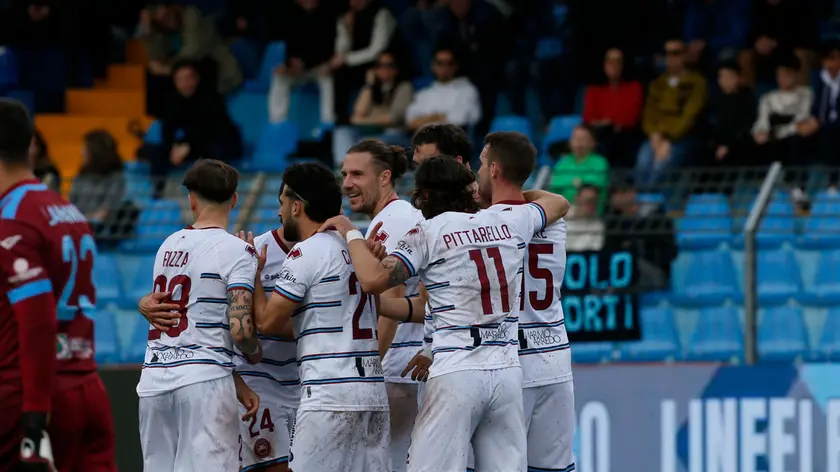 L'esultanza del Cittadella dopo il gol di Stefano Negro a Lecco (Foto Editoriale Report)