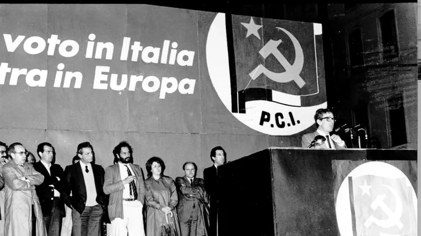 Enrico Berlinguer durante l'ultimo comizio a Padova