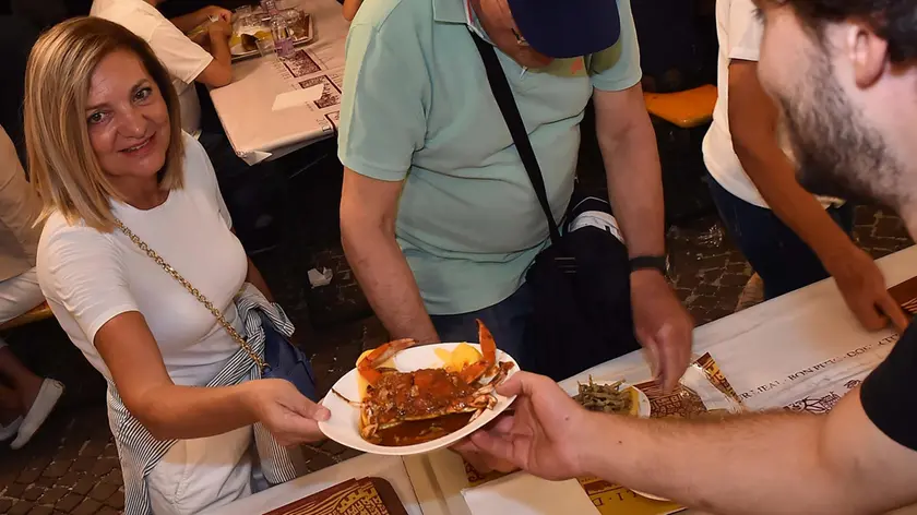 Un italiano su due è disposto a mangiare il granchio blu