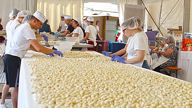 La lavorazione del gnocco a Teolo