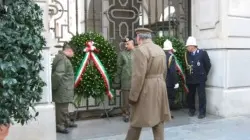 La commemorazione sul Liston