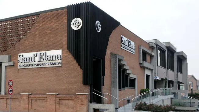 Belluco La sede centrale del B C C di S. Elena, a S. Elena. Ph. Zangirolami