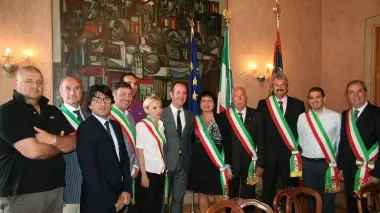 DANNI L’alluvione a Veggiano In alto, i sindaci all’incontro con Zaia