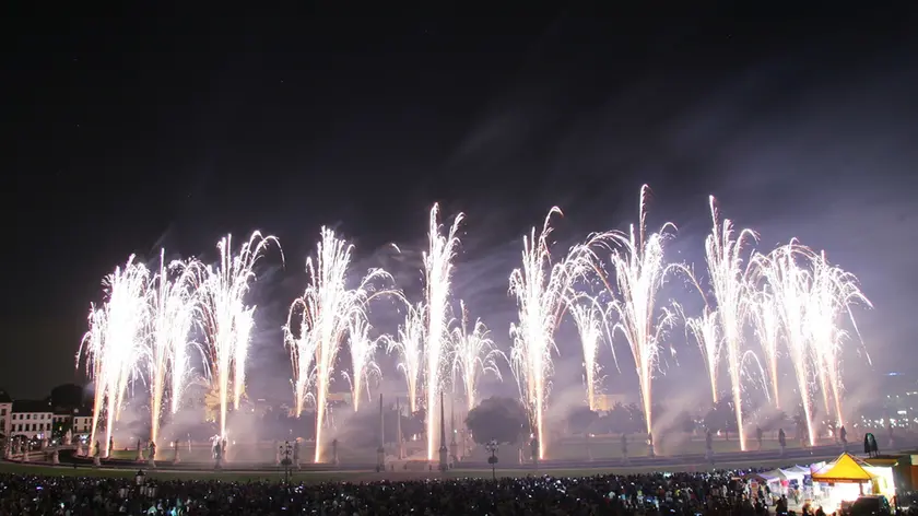 BARSOTTI - FUOCHI ARTIFICIO E CONCERTO PRATO DELLA VALLE