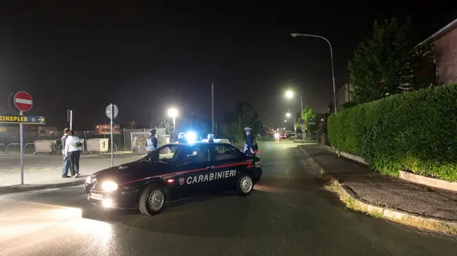 BARON LUOGO SPARATORIA CARABINIERI SPACCIATORI DUE CARRARE BARON