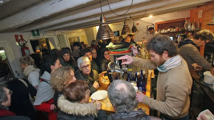 MARIAN - AGENZIA BIANCHI - PADOVA - APERITIVO CASANA