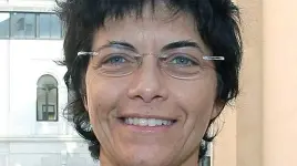 LA POLIZIOTTA. Luana Zanaga