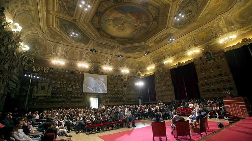 MARIAN - AGENZIA BIANCHI - PADOVA - MATRICOLE IN AULA MAGNA.