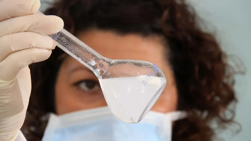 05/05/2009 STABILIMENTO CHIMICO FARMACEUTICO MILITARE, PRODUZIONE DELL' ANTIVIRALE OSELTAMIVIR UTILIZZATO PER IL VIRUS A/H1N1, NOTA COME 'INFLUENZA SUINA'.