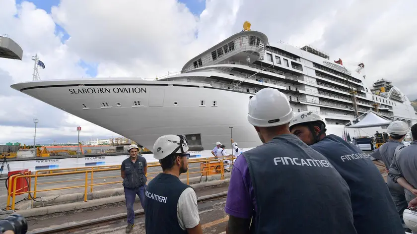 Il cantiere della FIncantieri a Sestri Ponente in una foto d'archivio. ANSA/LUCA ZENNARO