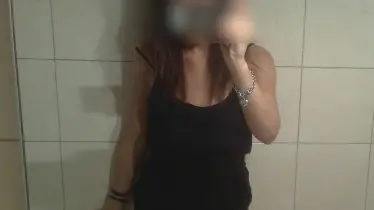 ANNUNCI. Una delle foto «postate» sul sito di annunci hard