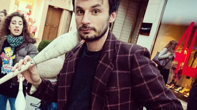 L'artista Antonio Carnemolla