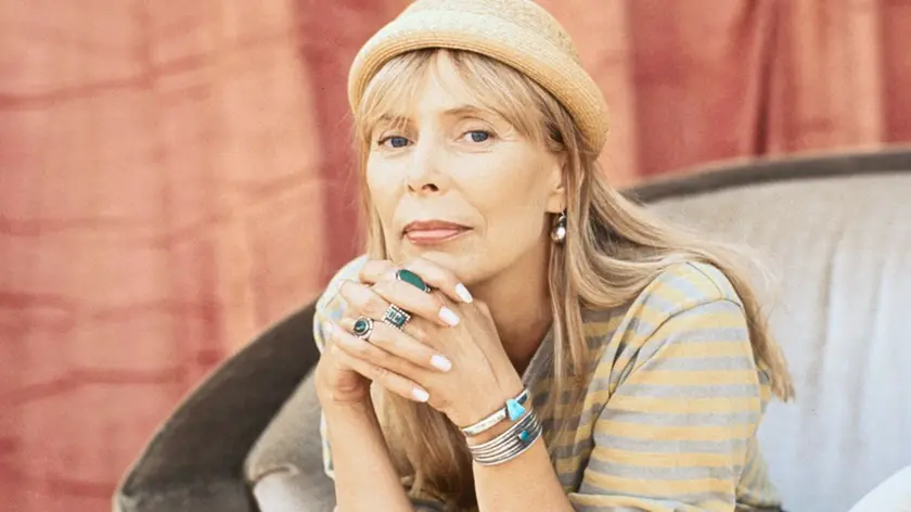 Joni Mitchell --- Image by © Jon Ragel/Corbis
