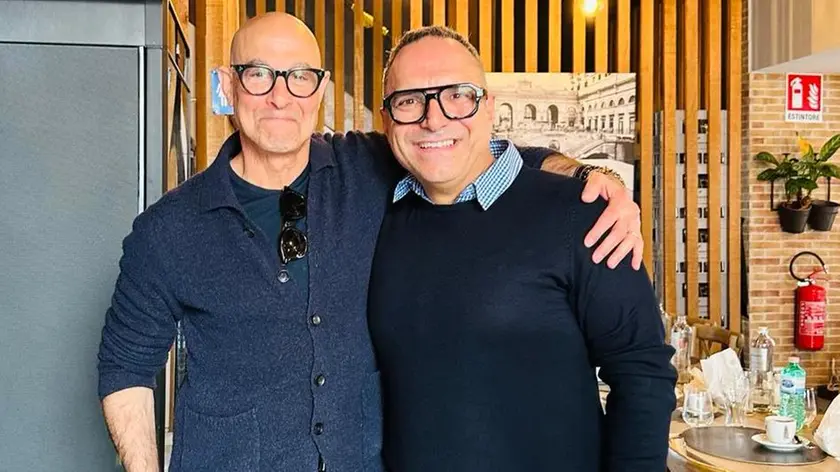L’attore Stanley Tucci con Massimo Quiriti